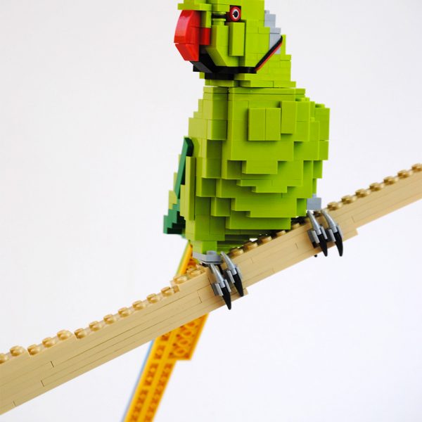 Precisely Crafted LEGO Animals by Felix Jaensch